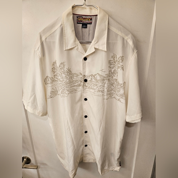 NWT - Quicksilver White Button Up Camp Shirt - Size L - Picture 12 of 13